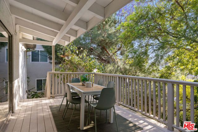 4918 Seldner Avenue, Los Angeles, CA 90032