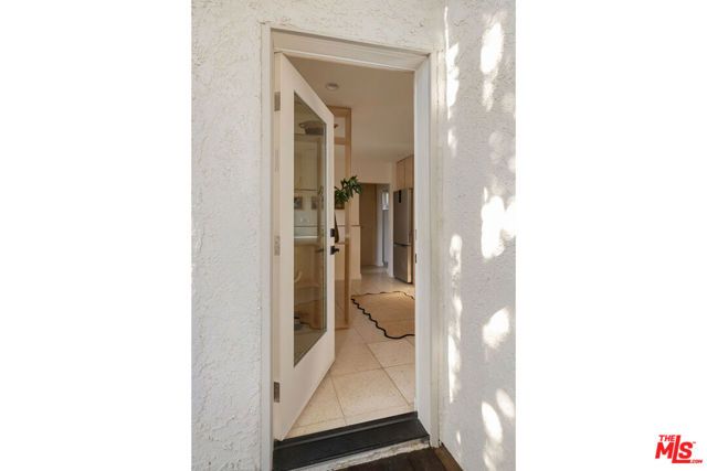4918 Seldner Avenue, Los Angeles, CA 90032