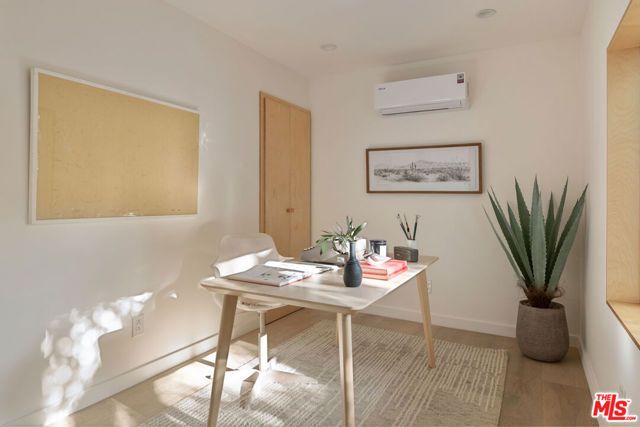 4918 Seldner Avenue, Los Angeles, CA 90032