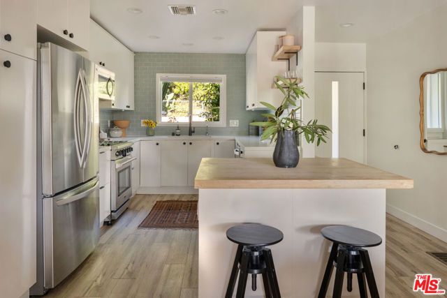 4918 Seldner Avenue, Los Angeles, CA 90032