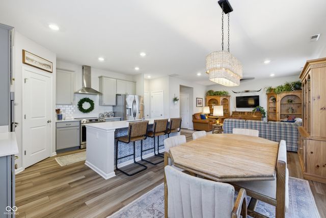 1488 Pine bark Lane, Sheridan, IN 46069