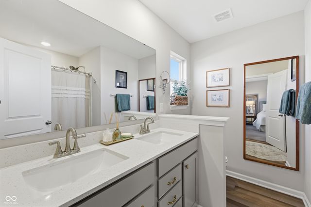 1488 Pine bark Lane, Sheridan, IN 46069