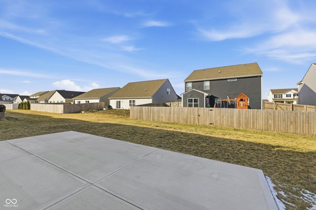 1488 Pine bark Lane, Sheridan, IN 46069