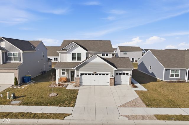 1488 Pine bark Lane, Sheridan, IN 46069