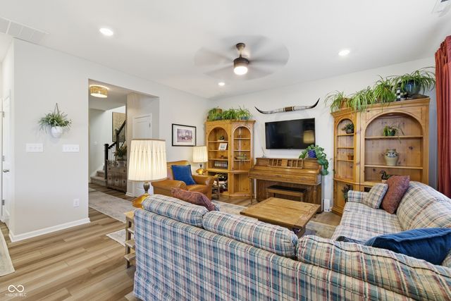 1488 Pine bark Lane, Sheridan, IN 46069