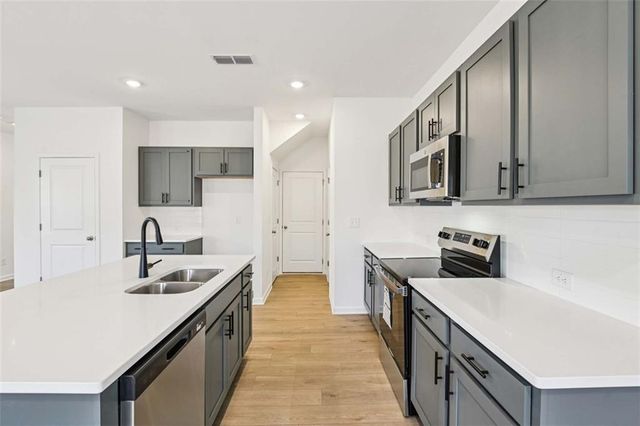 6692 Armonia SW Drive, Mableton, GA 30126