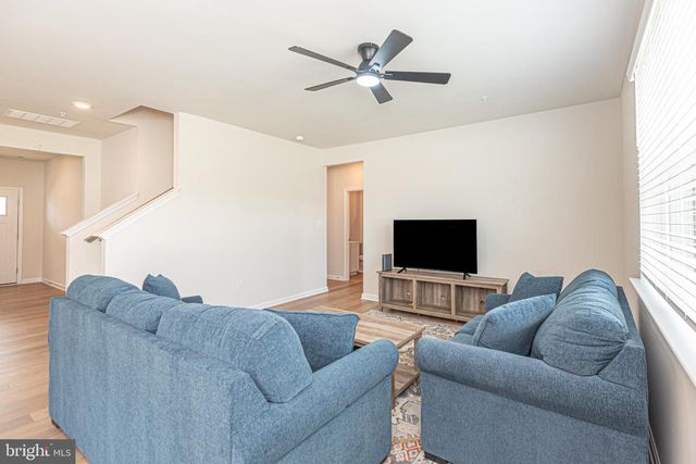 1311 FAIRVIEW LN, Salisbury, MD 21801