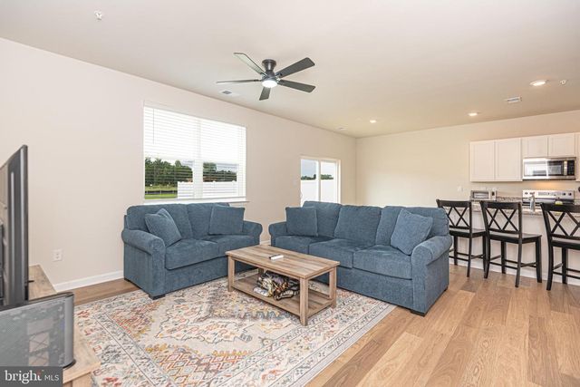 1311 FAIRVIEW LN, Salisbury, MD 21801