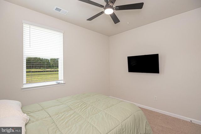 1311 FAIRVIEW LN, Salisbury, MD 21801