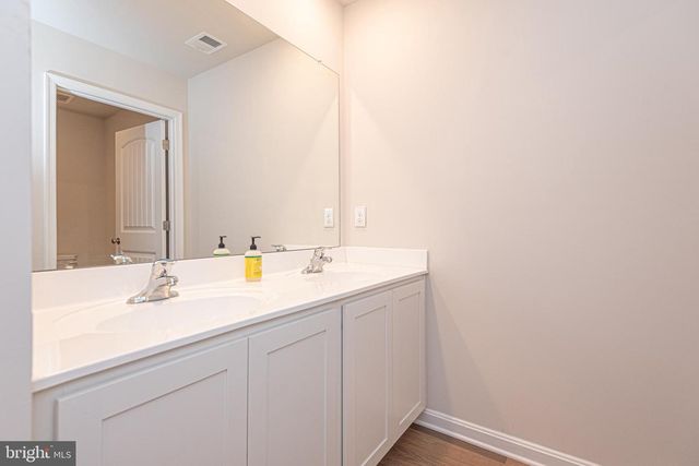 1311 FAIRVIEW LN, Salisbury, MD 21801
