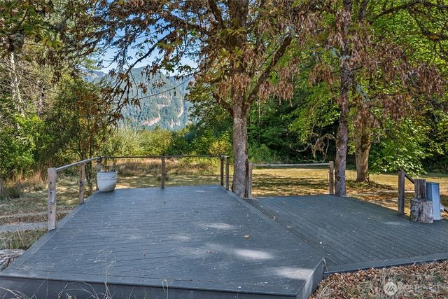 662 Cline Road, Randle, WA 98377