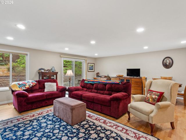 1714 Nw 109TH St, Vancouver, WA 98685
