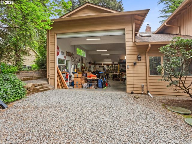 1714 Nw 109TH St, Vancouver, WA 98685