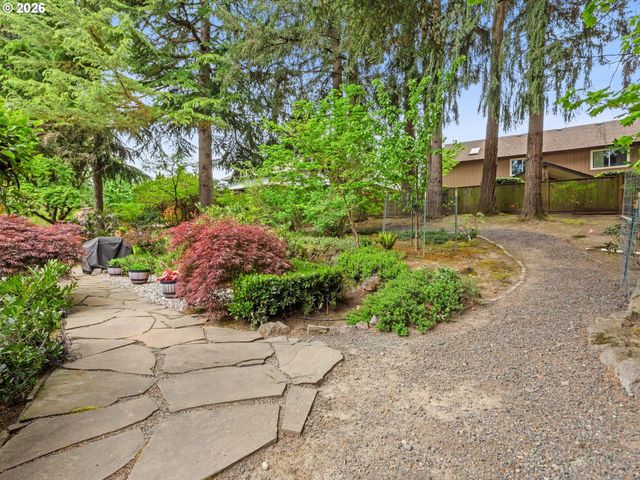 1714 Nw 109TH St, Vancouver, WA 98685