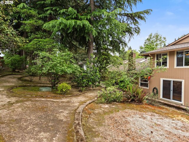 1714 Nw 109TH St, Vancouver, WA 98685