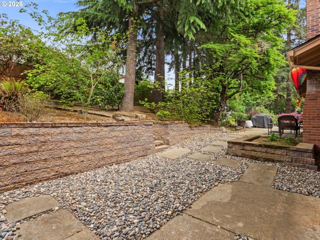 1714 Nw 109TH St, Vancouver, WA 98685