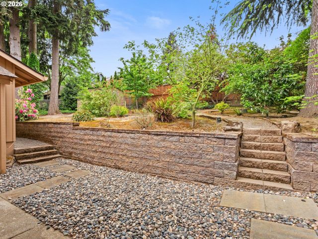 1714 Nw 109TH St, Vancouver, WA 98685