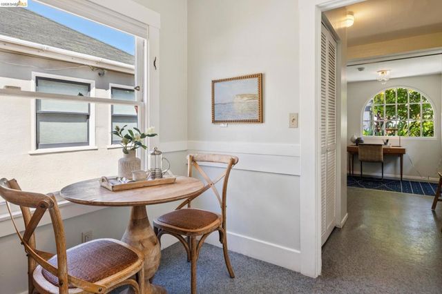 3027 Regent St, Berkeley, CA 94705