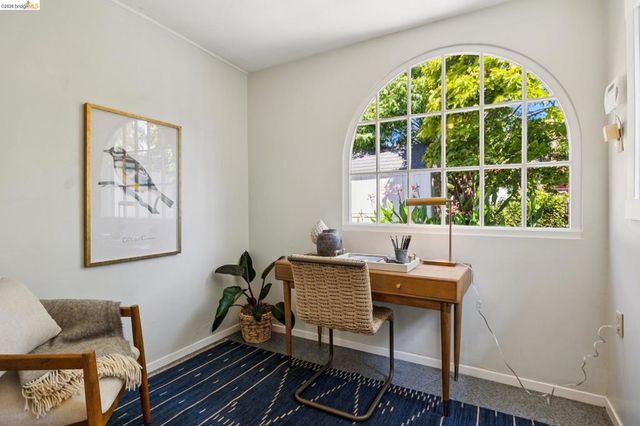 3027 Regent St, Berkeley, CA 94705