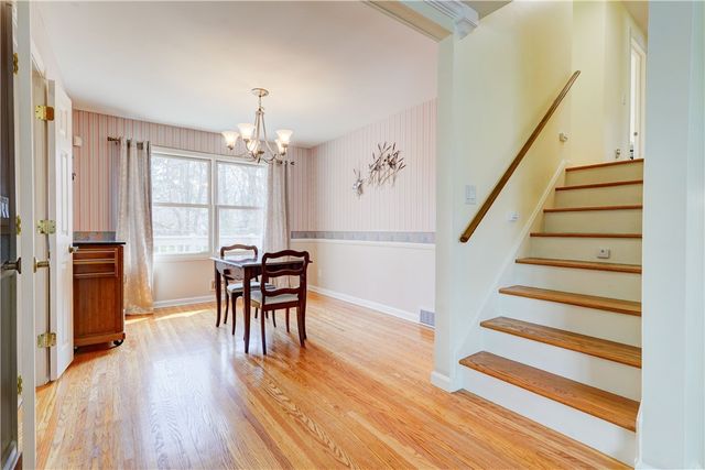 40 Smallwood Drive, Perinton, NY 14534