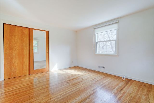 40 Smallwood Drive, Perinton, NY 14534