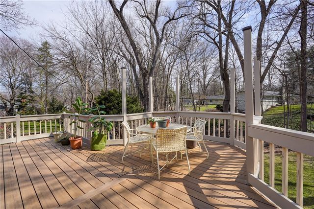 40 Smallwood Drive, Perinton, NY 14534