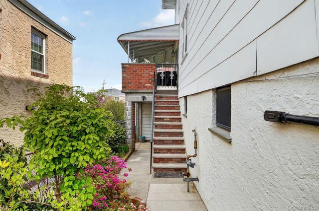 100 Sumner Avenue, Yonkers, NY 10704