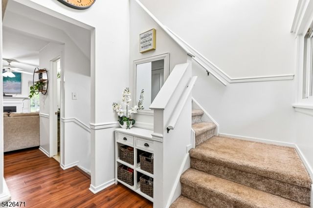 120 Long Acre Ct, Hillsborough Twp., NJ 08844