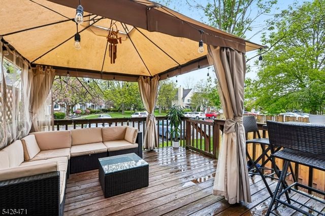 120 Long Acre Ct, Hillsborough Twp., NJ 08844