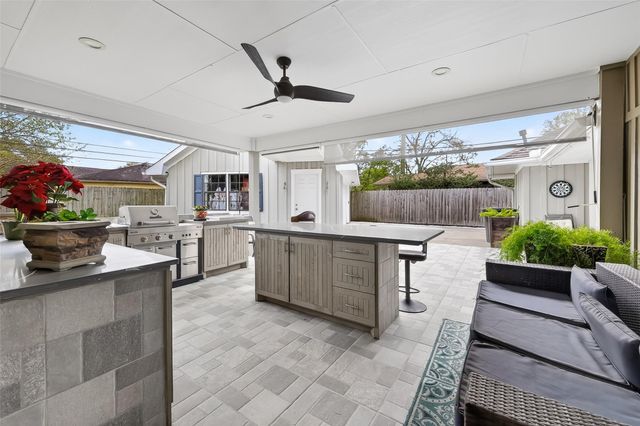 5743 Warm Springs Road, Houston, TX 77035