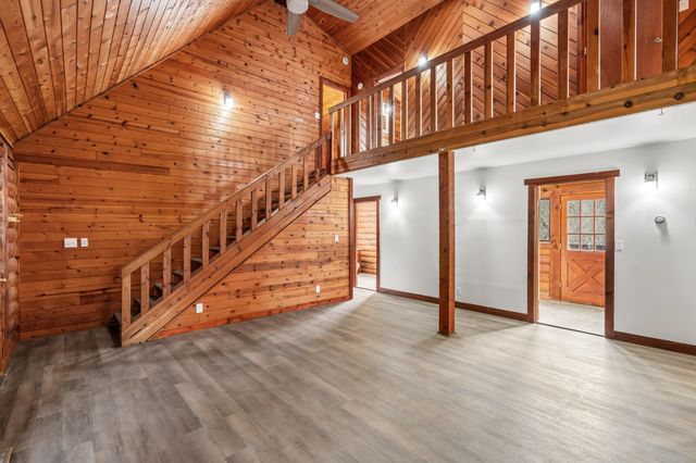 1514 Burbridge Drive, Rogue River, OR 97537