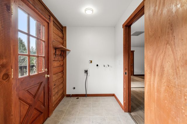 1514 Burbridge Drive, Rogue River, OR 97537