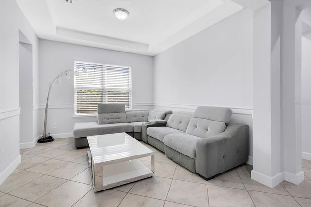 9443 ROYAL ESTATES BOULEVARD, Orlando, FL 32836