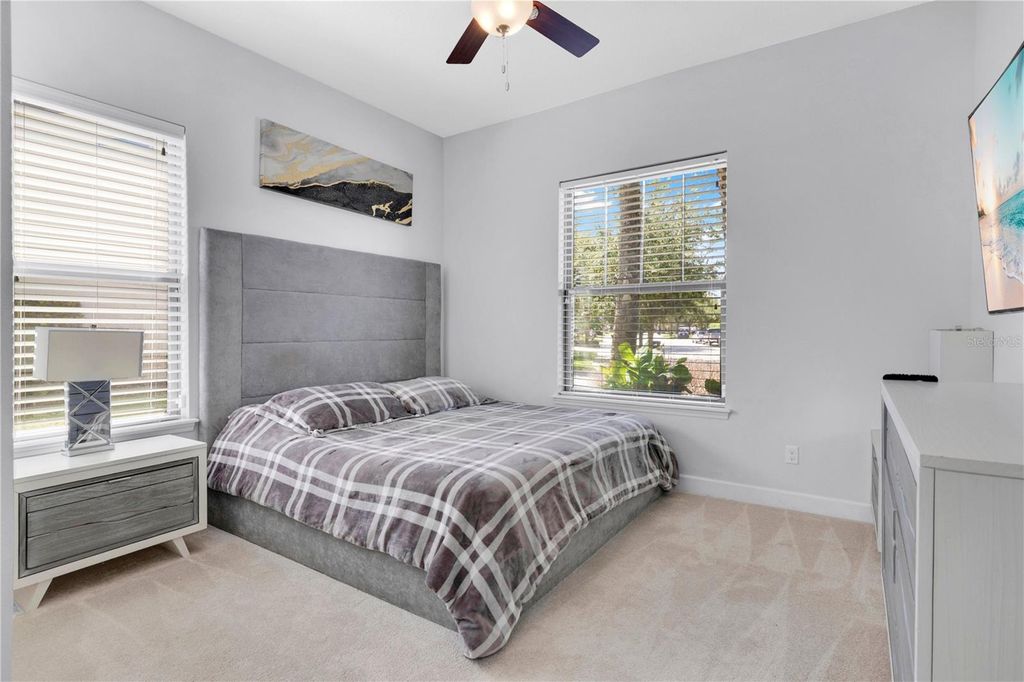 Image 39 of property listing at 9443 ROYAL ESTATES BOULEVARD, Orlando, FL 32836