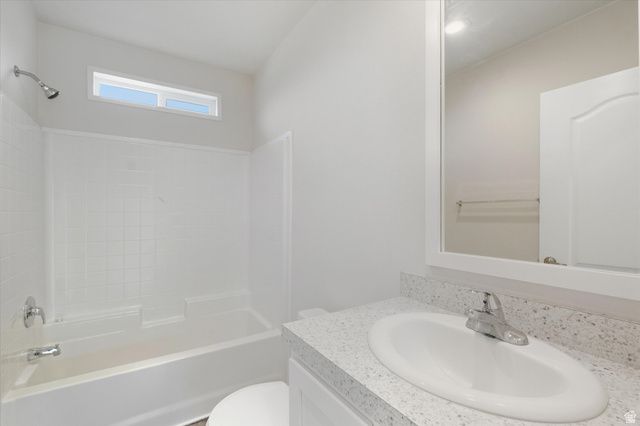 84 N 100 W, Richmond, UT 84333