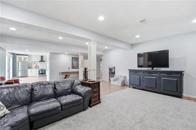 17855 NW 126th Street, Platte City, MO 64079