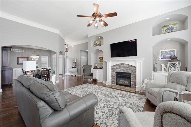 17855 NW 126th Street, Platte City, MO 64079