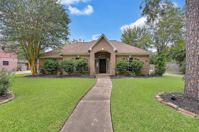 1606 Falcon Ridge Boulevard, Friendswood, TX 77546