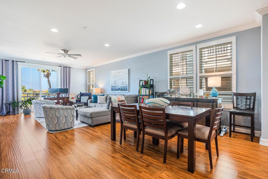 Image 13 of property listing at 1541 Windshore Way, Oxnard, CA 93035