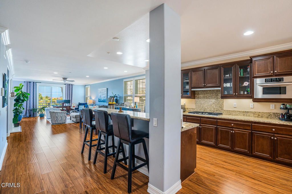 Image 6 of property listing at 1541 Windshore Way, Oxnard, CA 93035