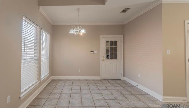 5684 Ducros Dr, Baton Rouge, LA 70820