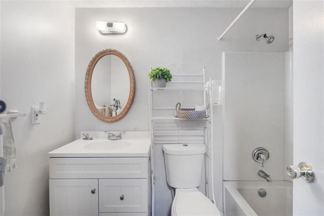 3274 Adelade Court, Lithonia, GA 30038