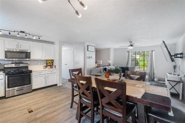 3274 Adelade Court, Lithonia, GA 30038