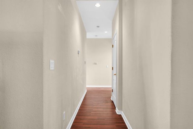 187 John Henry Cir, Folsom, CA 95630