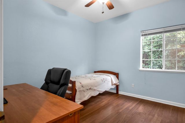 187 John Henry Cir, Folsom, CA 95630