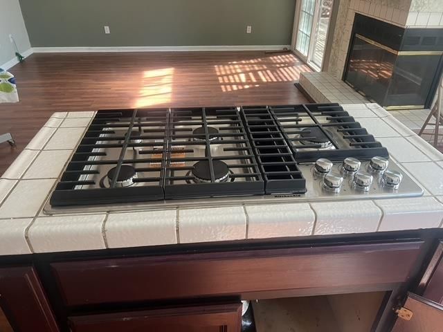 187 John Henry Cir, Folsom, CA 95630