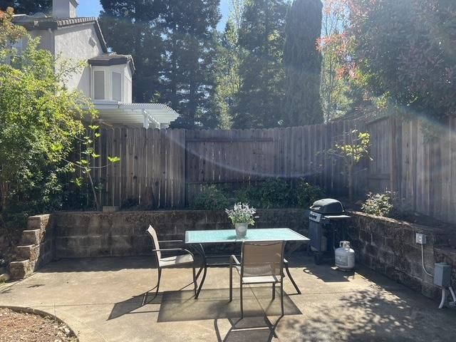 187 John Henry Cir, Folsom, CA 95630