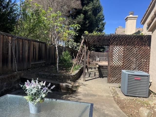 187 John Henry Cir, Folsom, CA 95630