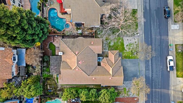 187 John Henry Cir, Folsom, CA 95630
