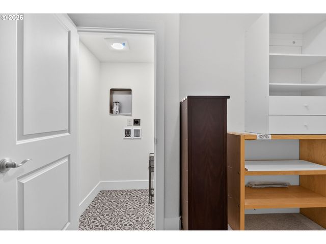 5903 Ne 133RD St, Vancouver, WA 98686